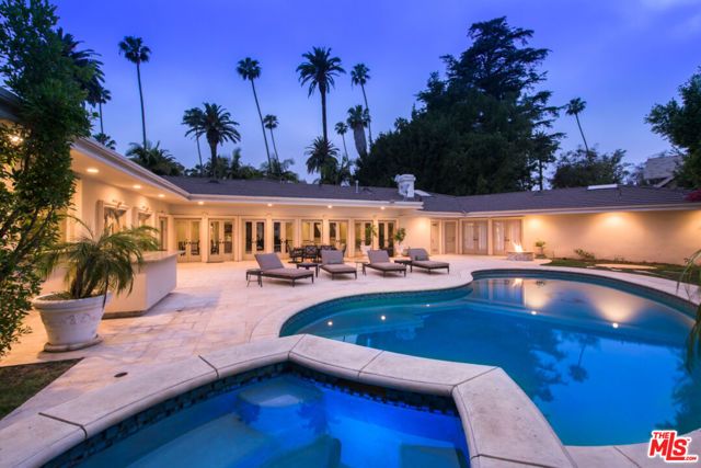 716 N Beverly Drive, Beverly Hills, CA 90210