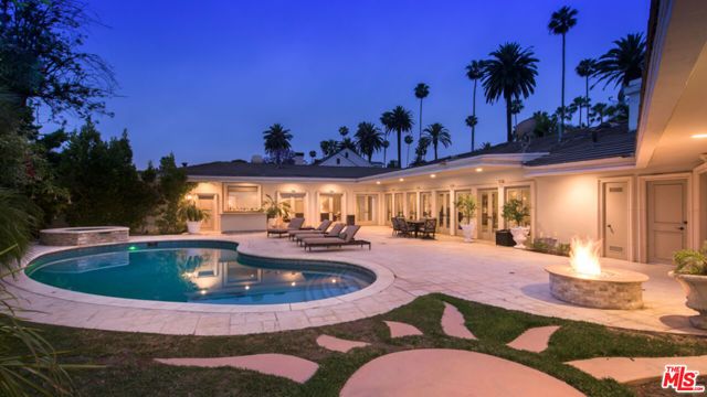 716 N Beverly Drive, Beverly Hills, CA 90210