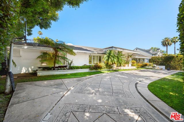 716 N Beverly Drive, Beverly Hills, CA 90210