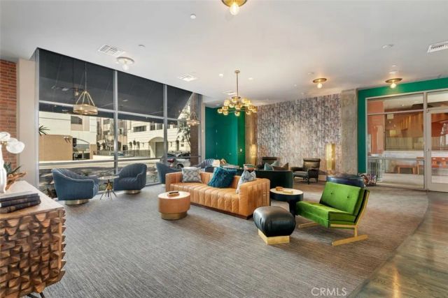 840 E Green 305, Pasadena, CA 91101