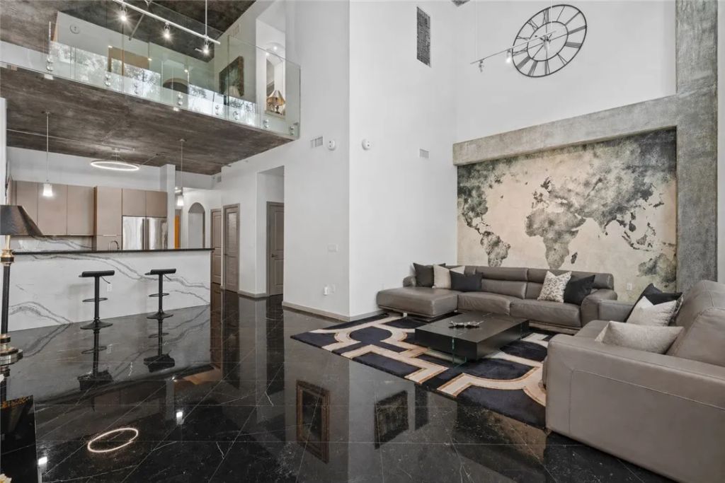 840 E Green 305, Pasadena, CA 91101