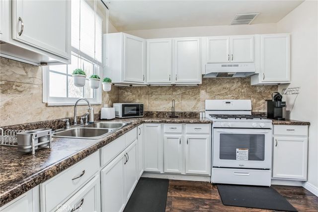 2535 Magnolia Ave, Long Beach, CA 90806