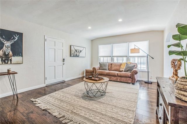 2535 Magnolia Ave, Long Beach, CA 90806