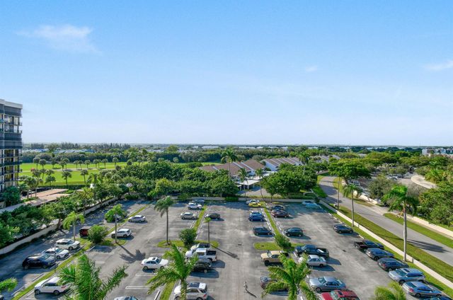 2425 Presidential Way 801, West Palm Beach, FL 33401