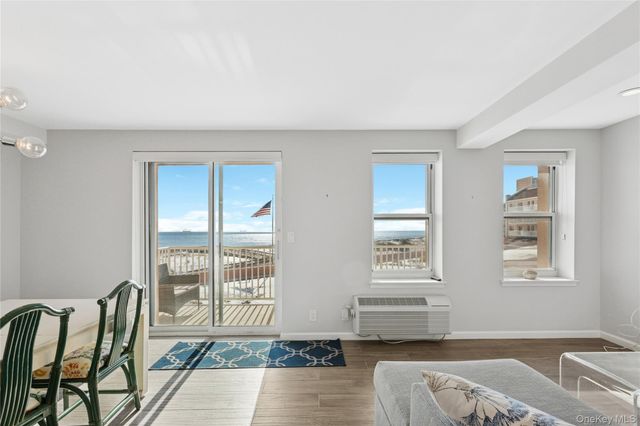 2 Richmond Road 3a, Lido Beach, NY 11561