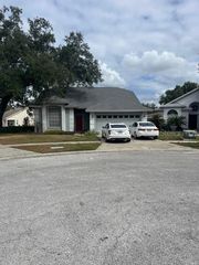9805 TERRACE TRAIL LANE, Temple Terrace, FL 33637