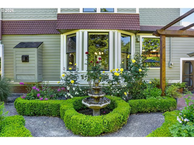 712 E 28TH St, Vancouver, WA 98663