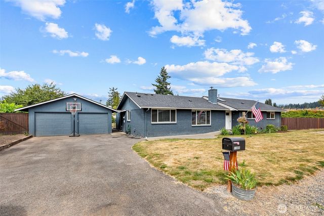 11005 Morning Side Drive E, Puyallup, WA 98372