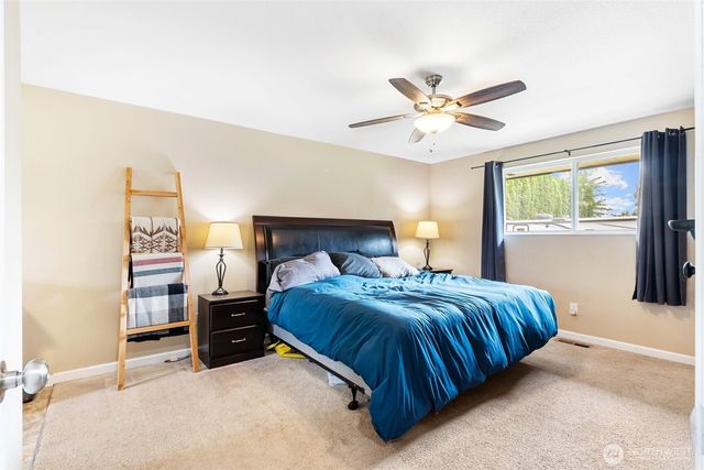 11005 Morning Side Drive E, Puyallup, WA 98372