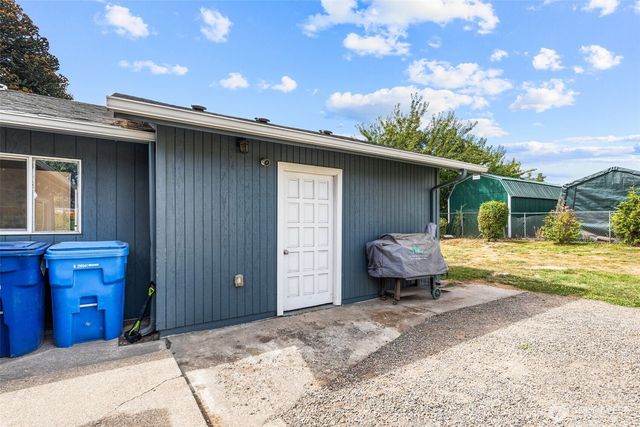 11005 Morning Side Drive E, Puyallup, WA 98372