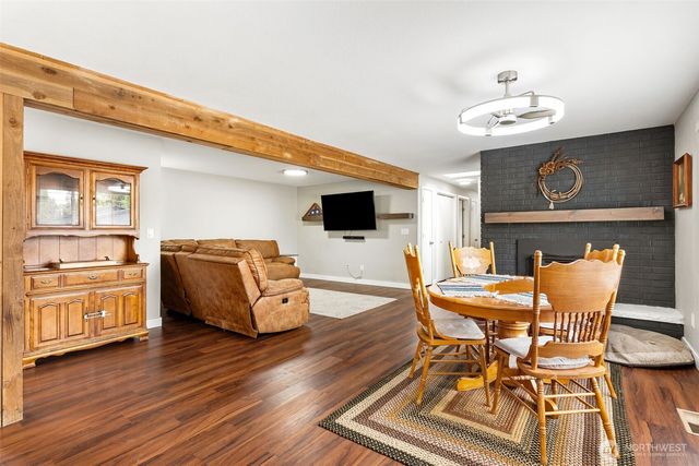 11005 Morning Side Drive E, Puyallup, WA 98372