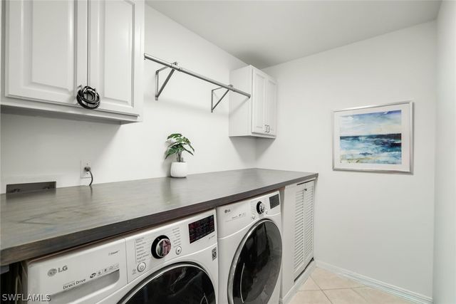 1100 Sarah Jean CIR A201, Naples, FL 34110