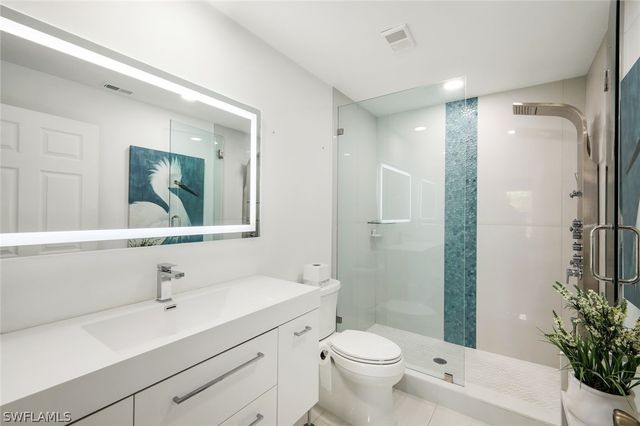 1100 Sarah Jean CIR A201, Naples, FL 34110