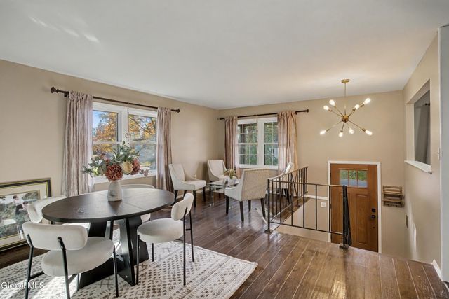 5 Woodland Court, Saratoga Springs, NY 12866