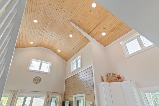 232 Waters Edge Way, Tracy City, TN 37387