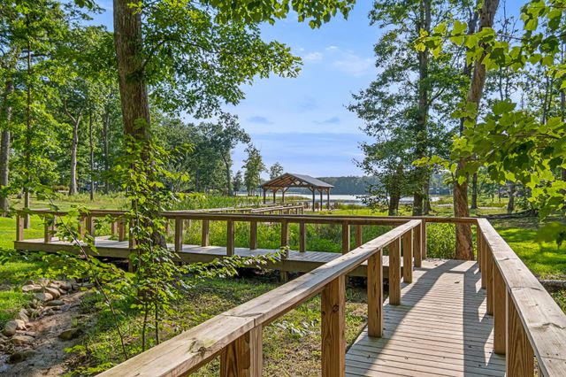 232 Waters Edge Way, Tracy City, TN 37387