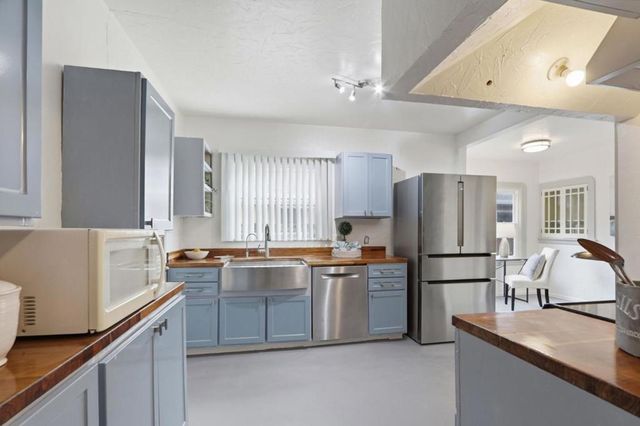 951 S 9th Street, San Jose, CA 95112