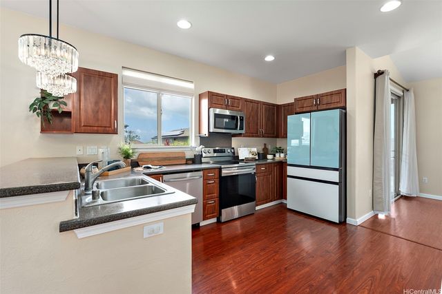 92-546 Hoanu Street, Kapolei, HI 96707