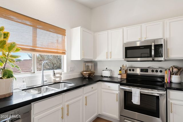 10212 E BETONY Drive, Scottsdale, AZ 85255