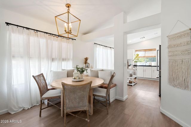 10212 E BETONY Drive, Scottsdale, AZ 85255