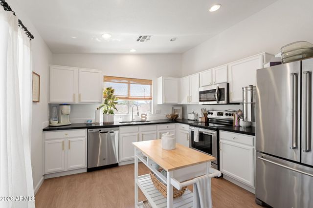 10212 E BETONY Drive, Scottsdale, AZ 85255