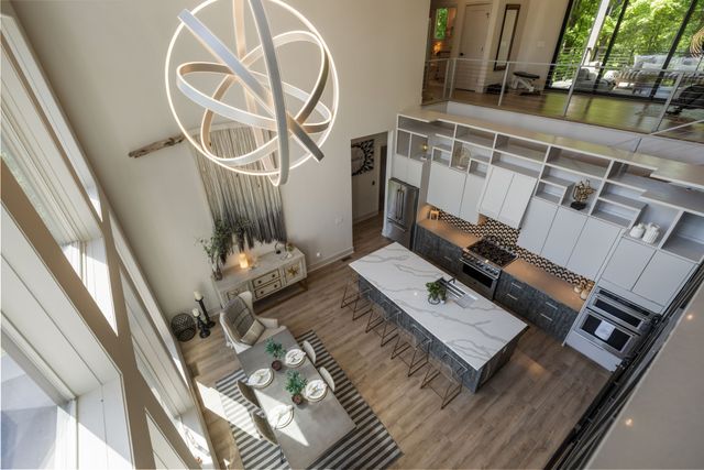 6616 Ellwood Ct, Nashville, TN 37205