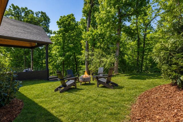 6616 Ellwood Ct, Nashville, TN 37205