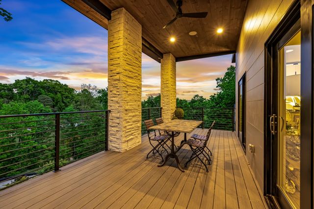 6616 Ellwood Ct, Nashville, TN 37205