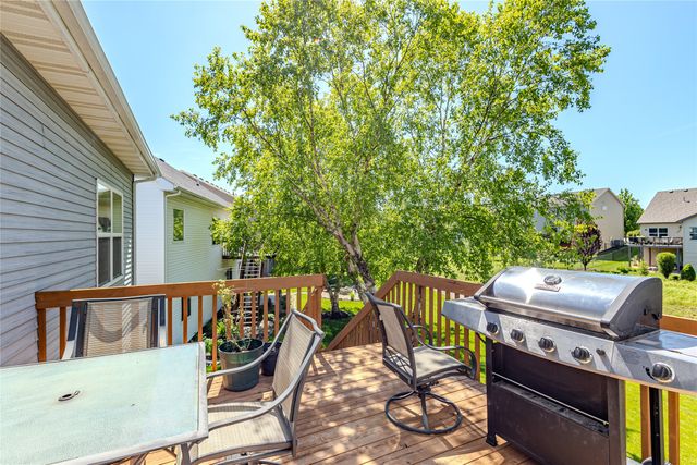 160 Broderick Drive, Waukee, IA 50263