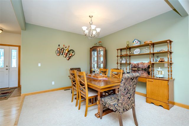 160 Broderick Drive, Waukee, IA 50263