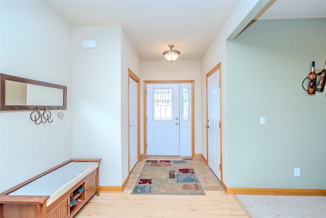 160 Broderick Drive, Waukee, IA 50263