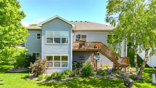160 Broderick Drive, Waukee, IA 50263