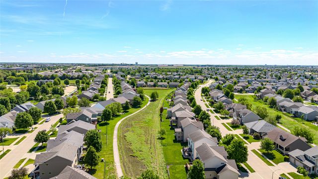 160 Broderick Drive, Waukee, IA 50263