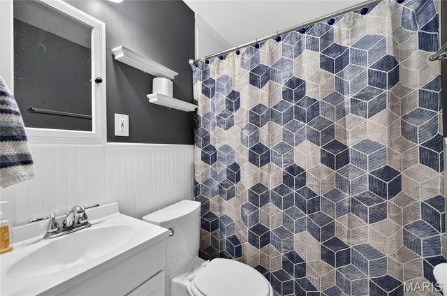 1155 Saint Matthew Drive, Florissant, MO 63031