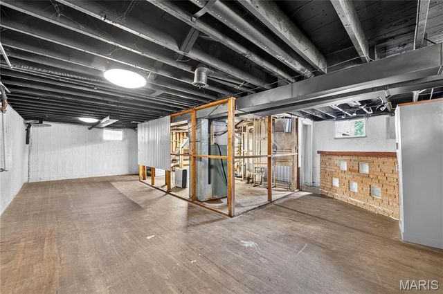 1155 Saint Matthew Drive, Florissant, MO 63031