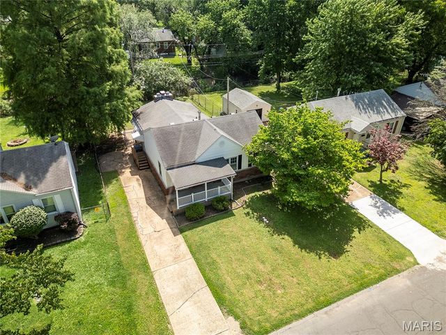 1155 Saint Matthew Drive, Florissant, MO 63031
