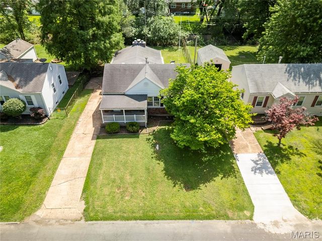 1155 Saint Matthew Drive, Florissant, MO 63031