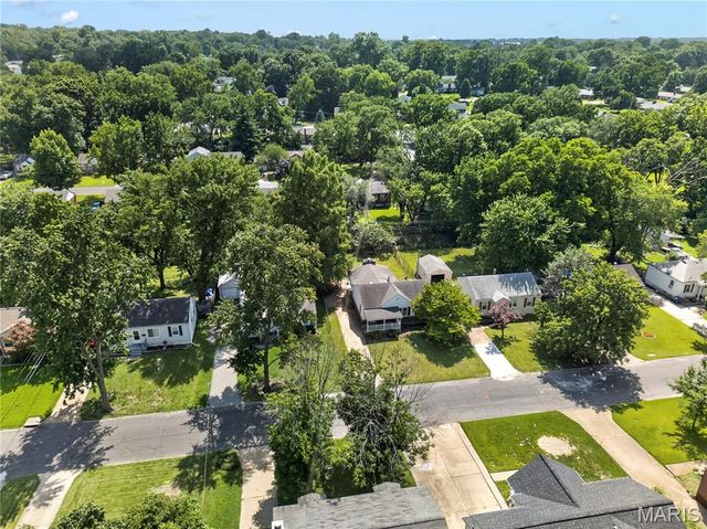 1155 Saint Matthew Drive, Florissant, MO 63031