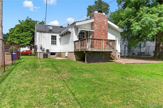 1155 Saint Matthew Drive, Florissant, MO 63031
