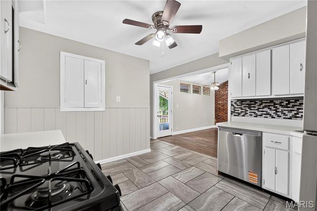 1155 Saint Matthew Drive, Florissant, MO 63031