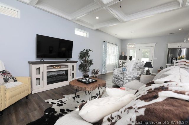 3802 Willard Drive, Jeffersonville, IN 47130