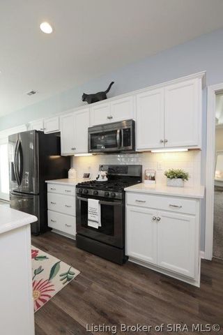 3802 Willard Drive, Jeffersonville, IN 47130