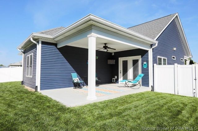 3802 Willard Drive, Jeffersonville, IN 47130