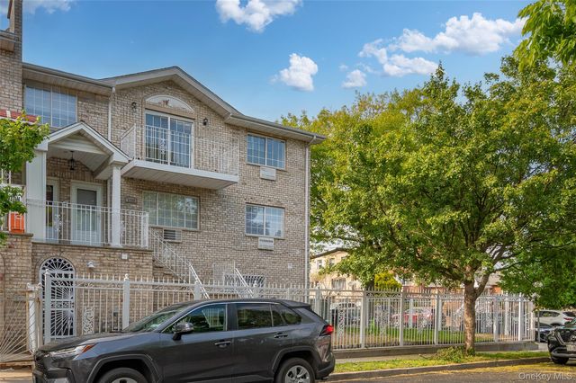 2739 Lawton Avenue, Bronx, NY 10465