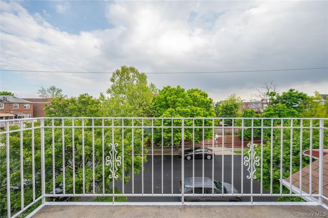 2739 Lawton Avenue, Bronx, NY 10465