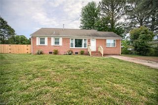 304 Wales CIR, Hampton, VA 23666