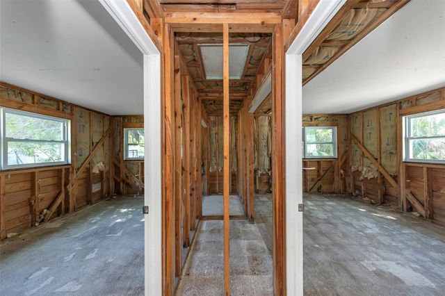 1820 SUTHERLAND DRIVE W, Palm Harbor, FL 34683