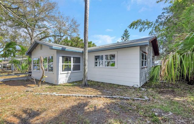 1820 SUTHERLAND DRIVE W, Palm Harbor, FL 34683