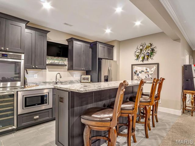 3543 S Arbor Lake Drive, Edwardsville, IL 62025