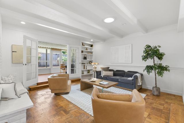 1040 Fleetwood Drive, San Jose, CA 95120